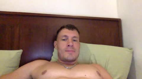 Snapshot of capt_oliver chatting on 12-11-24, 08:18 follow my twitter  online show from 12-11-24, 08:18