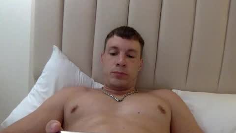 Snapshot of capt_oliver chatting on 12-26-24, 07:49 follow my twitter  online show from 12-26-24, 07:49