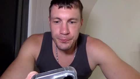 Snapshot of capt_oliver chatting on 12-30-24, 05:23 follow my twitter  online show from 12-30-24, 05:23