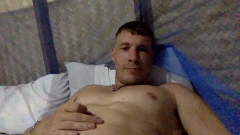 Snapshot of capt_oliver chatting on 01-24-25, 06:04 follow my twitter  online show from 01-24-25, 06:04