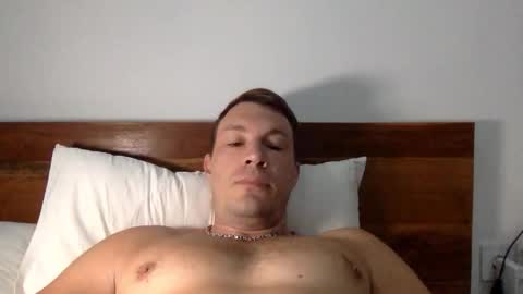 Snapshot of capt_oliver chatting on 10-11-25, 04:01 follow my twitter  online show from 10-11-25, 04:01