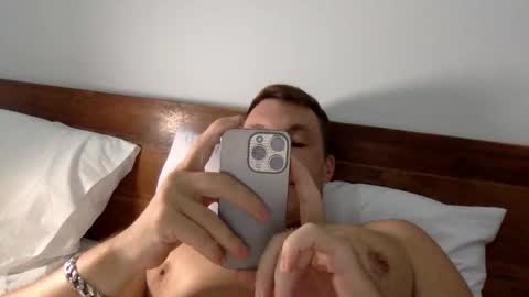 Snapshot of capt_oliver chatting on 10-13-25, 05:29 follow my twitter  online show from 10-13-25, 05:29