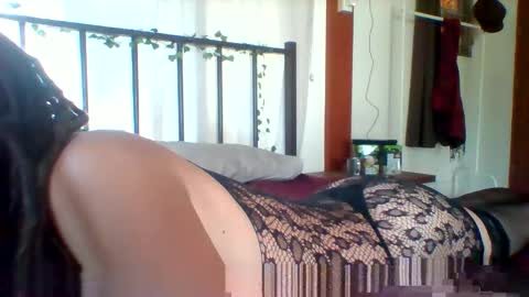 captainpixie online show from 12-20-25, 02:51