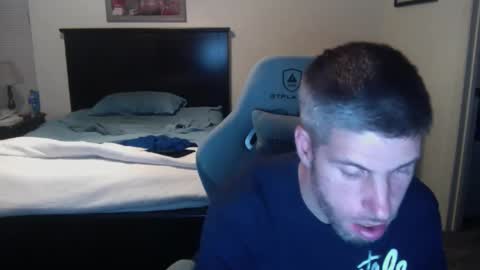 Snapshot of captmorgan30263 chatting on 10-10-25, 02:43 captmorgan30263 online show from 10-10-25, 02:43