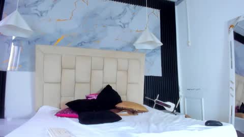 Cara  online show from 02-02-26, 02:38