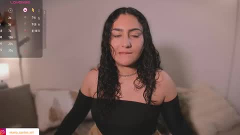 Snapshot of caramel__ chatting on 02-10-25, 10:40 Mara online show from 02-10-25, 10:40