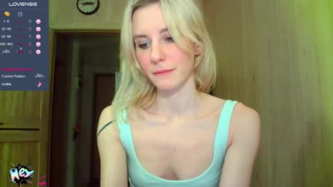 caramel online show from 03-06-25, 06:48