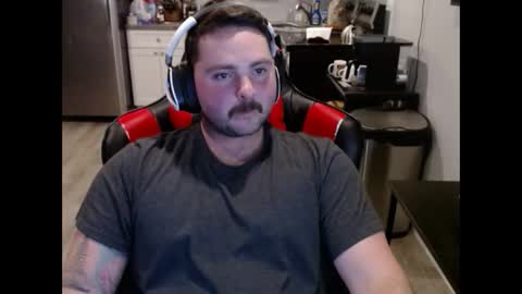 Snapshot of cardi_beans chatting on 11-08-25, 01:17 cardi_beans online show from 11-08-25, 01:17