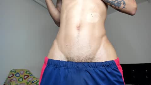 Snapshot of cardrey05 chatting on 01-20-25, 09:35 Carlos and Cristian online show from 01-20-25, 09:35