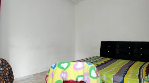 Snapshot of cardrey05 chatting on 02-28-25, 01:47 Carlos and Cristian online show from 02-28-25, 01:47