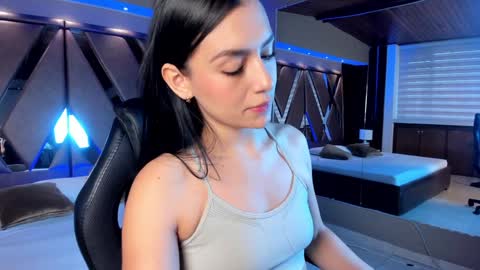 Carina online show from 01-31-25, 12:07