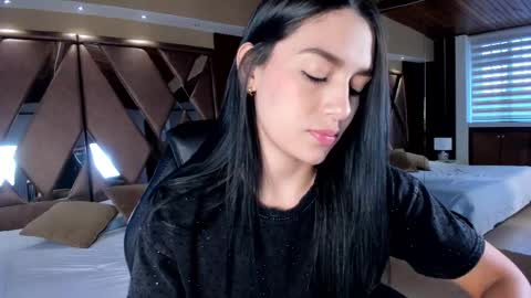 Carina online show from 03-09-25, 12:53