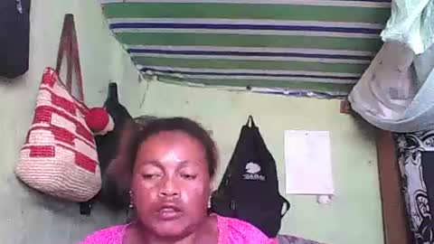 Snapshot of carinesexy69 chatting on 12-07-24, 11:29 carinesexy69 online show from 12-07-24, 11:29