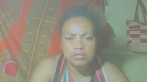 Snapshot of carinesexy69 chatting on 02-15-25, 02:58 carinesexy69 online show from 02-15-25, 02:58