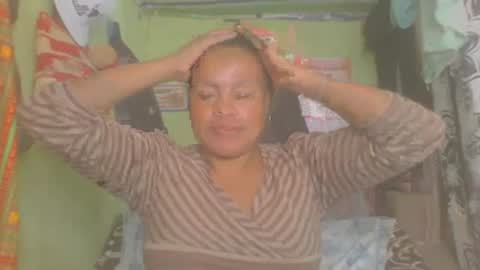 Snapshot of carinesexy69 chatting on 03-01-25, 10:34 carinesexy69 online show from 03-01-25, 10:34