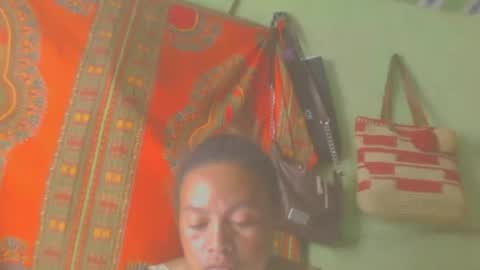 Snapshot of carinesexy69 chatting on 03-04-25, 11:40 carinesexy69 online show from 03-04-25, 11:40