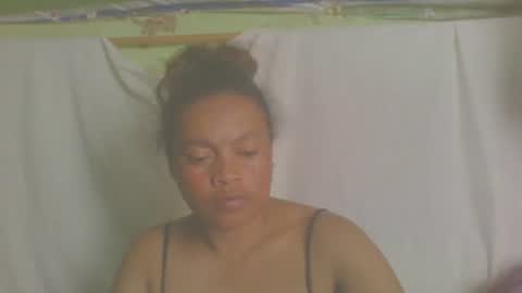 Snapshot of carinesexy69 chatting on 09-30-25, 10:09 carinesexy69 online show from 09-30-25, 10:09