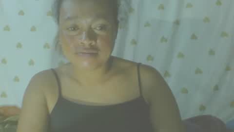 Snapshot of carinesexy69 chatting on 10-30-25, 10:10 carinesexy69 online show from 10-30-25, 10:10