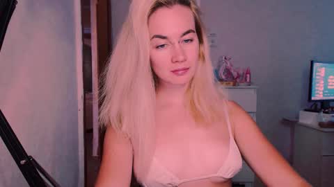 Carin online show from 09-10-25, 05:07