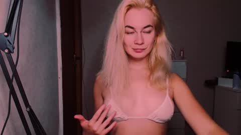 Carin online show from 10-02-25, 06:15