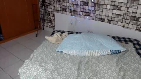 Carla online show from 11-18-25, 10:03