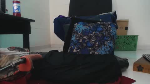 carla_prestige online show from 02-24-25, 04:36