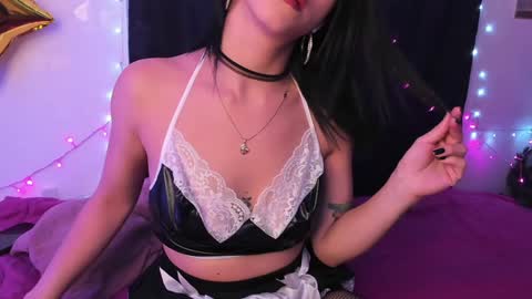 Carla online show from 12-23-24, 04:01