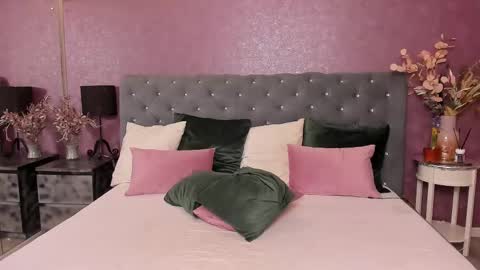 carlareys online show from 03-09-25, 01:59