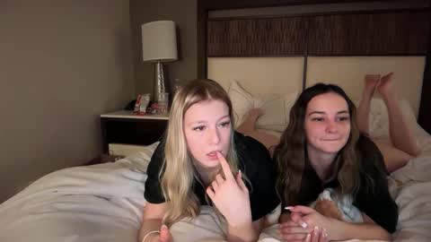 carlee online show from 02-12-26, 02:01