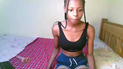 Snapshot of carlex_ chatting on 02-17-25, 11:02 carlex_ online show from 02-17-25, 11:02