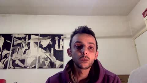 Snapshot of carlos037tm chatting on 02-09-25, 10:32 Carlos online show from 02-09-25, 10:32