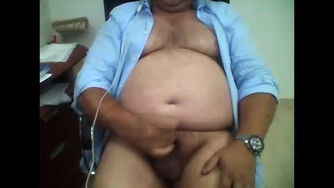 carlos8711 online show from 10-20-25, 03:56