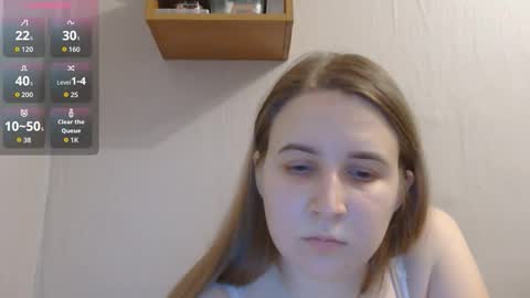 Snapshot of carlpaliotta chatting on 10-13-25, 04:18 Mia online show from 10-13-25, 04:18