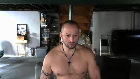 Snapshot of carltun1974 chatting on 12-08-24, 06:17 Carl online show from 12-08-24, 06:17