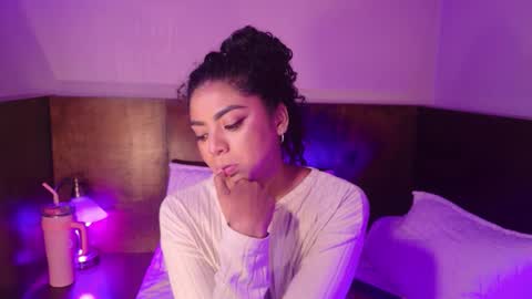 Carly Monroe  online show from 10-16-25, 11:06