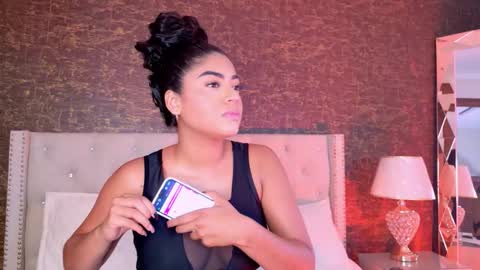 Carly Monroe  online show from 11-11-25, 09:53