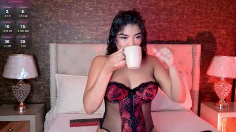 Carly Monroe  online show from 11-25-25, 10:04