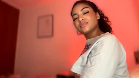 Littlecarly  online show from 02-04-25, 04:26