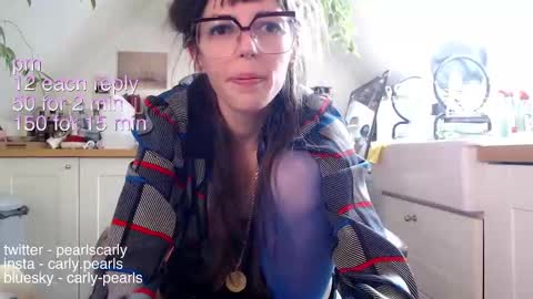 Carly Pearls online show from 02-27-25, 12:34