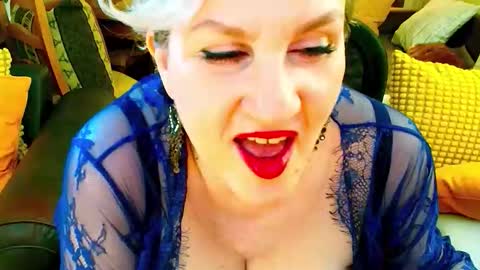 Carmen online show from 03-17-26, 09:01