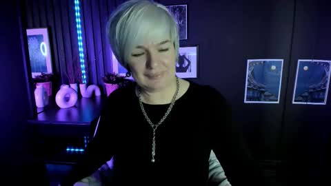 Snapshot of carmensoft chatting on 11-14-25, 09:24 Carmen online show from 11-14-25, 09:24