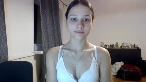 CarmenxAmore online show from 12-16-25, 09:31