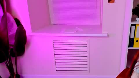 Carol online show from 11-18-25, 08:41