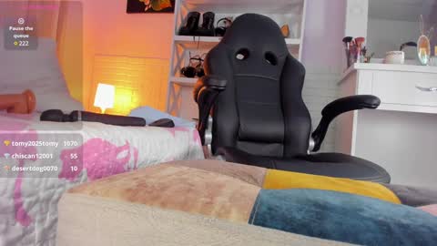 Carol online show from 01-28-25, 01:05