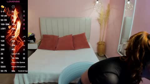 Carol  online show from 12-12-24, 05:42