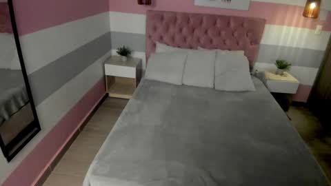 Carol  online show from 01-08-25, 01:52