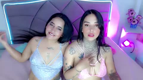 Carolaine01 online show from 01-17-26, 04:43