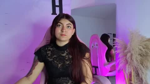 carolay759687 online show from 09-11-25, 04:34