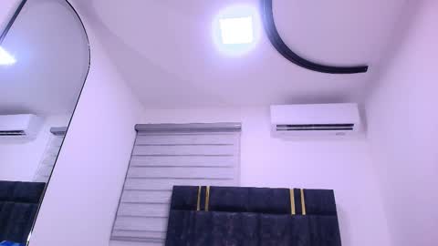 Snapshot of carolayrosse chatting on 03-03-26, 03:23 carola online show from 03-03-26, 03:23