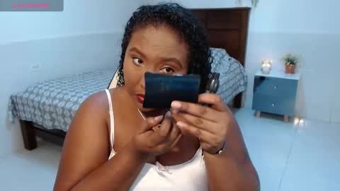 Carol de la torre online show from 10-07-25, 08:06